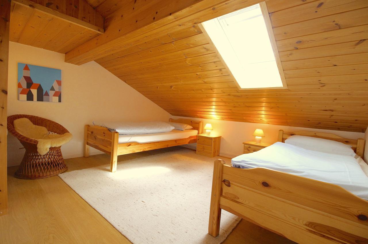 Lindenschloesschen & Schlossgarten Garmisch-Partenkirchen Luaran gambar