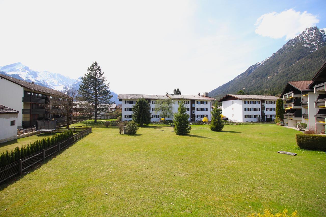 Lindenschloesschen & Schlossgarten Apartment Garmisch-Partenkirchen Luaran gambar